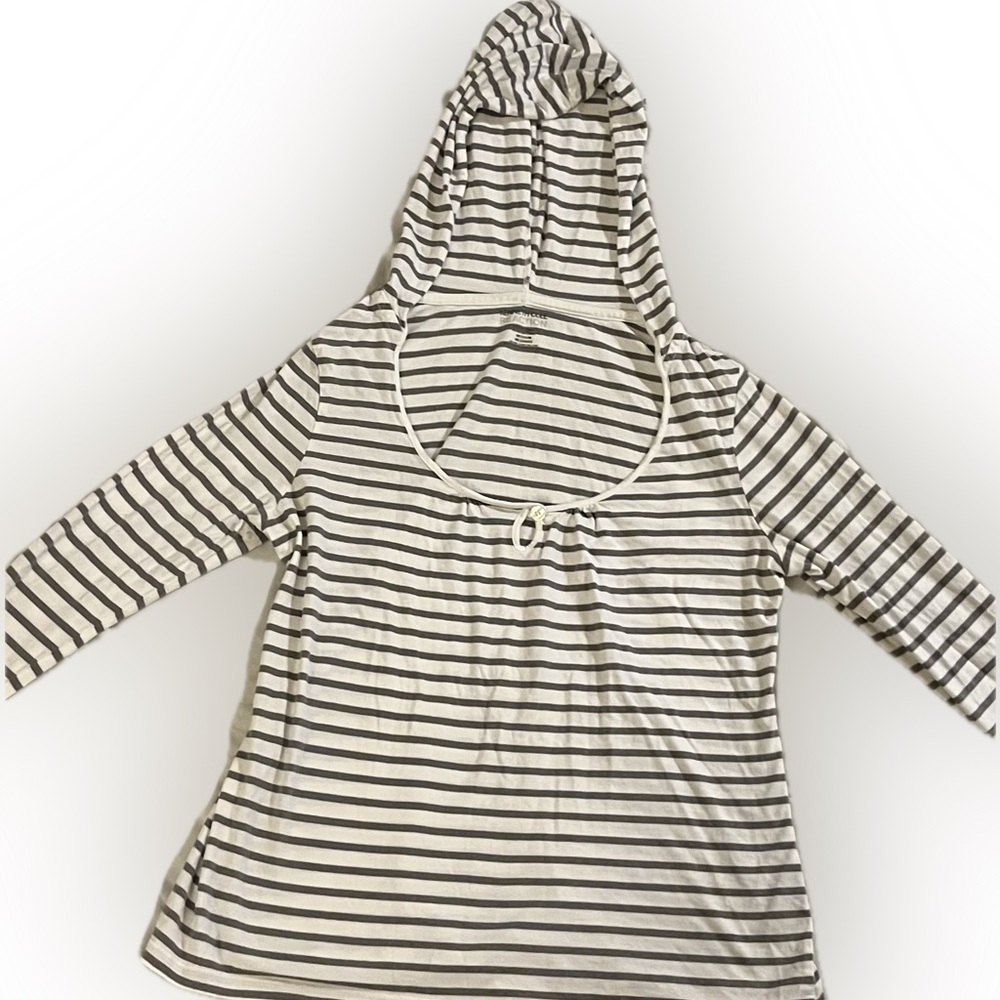 Kenneth Cole Reaction Gray and White Striped Hooded Top